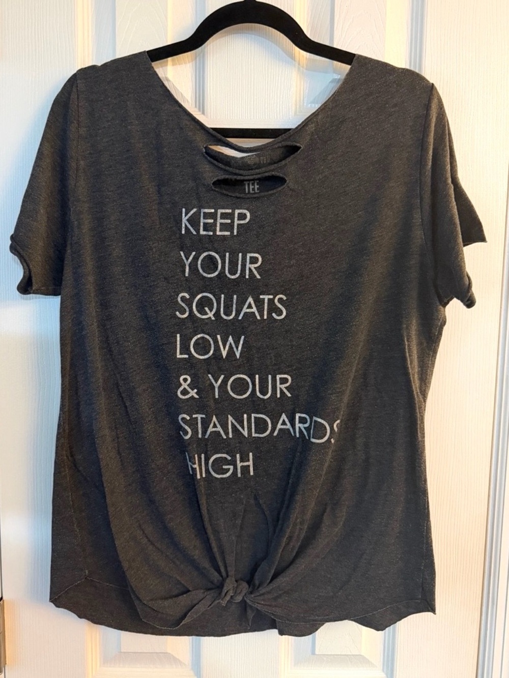 SO Authentic American Heritage XL Gray Graphic Knot Front Workout Tee